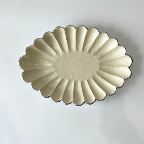 Julia Knight Other - Julia Knight Cream & Silver Peony 18" Oval Scalloped Edge Serving Platter Bowl